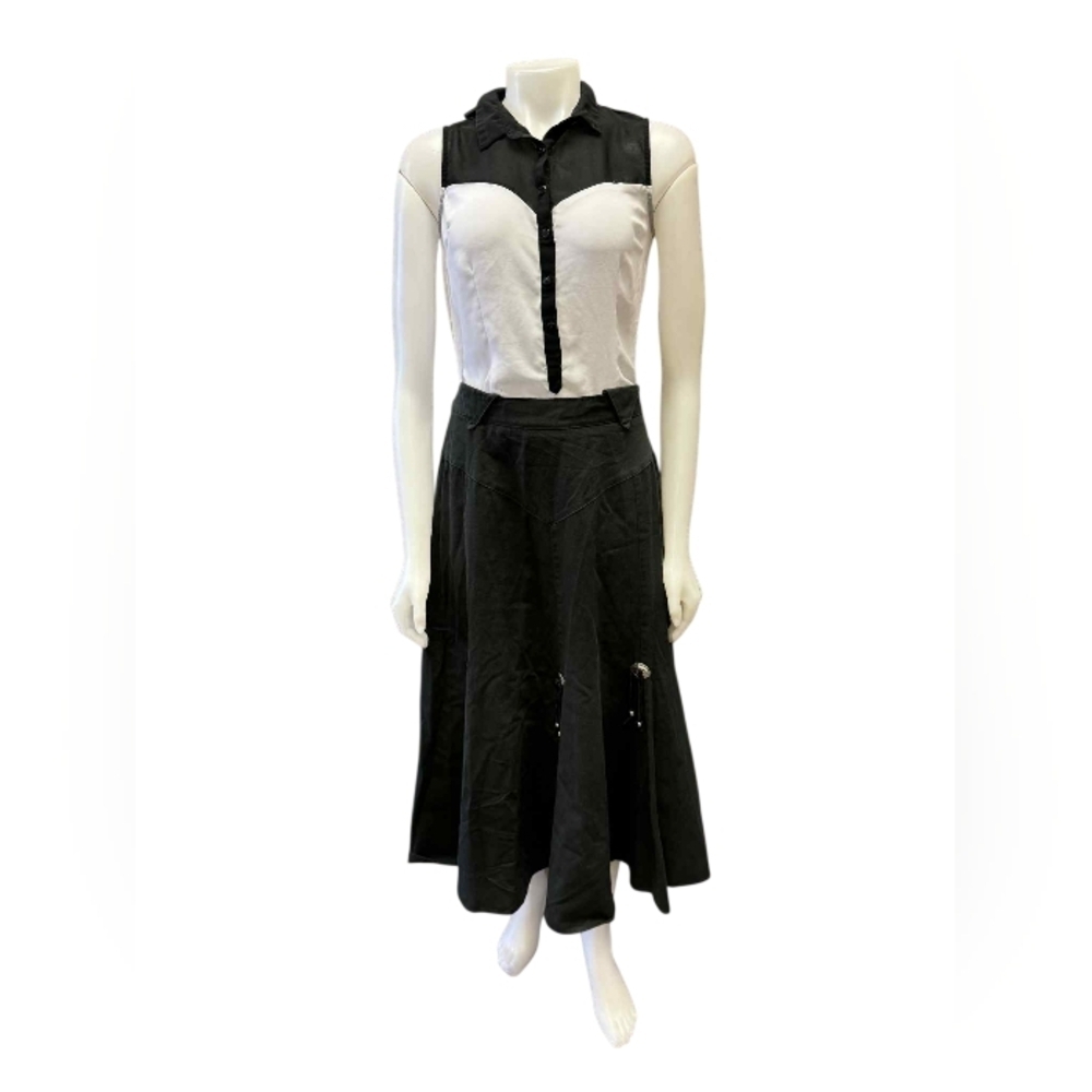 Roughrider By Circle Y Western Skirt Long Black Flowy Size 17/18 EUC - Picture 2 of 10